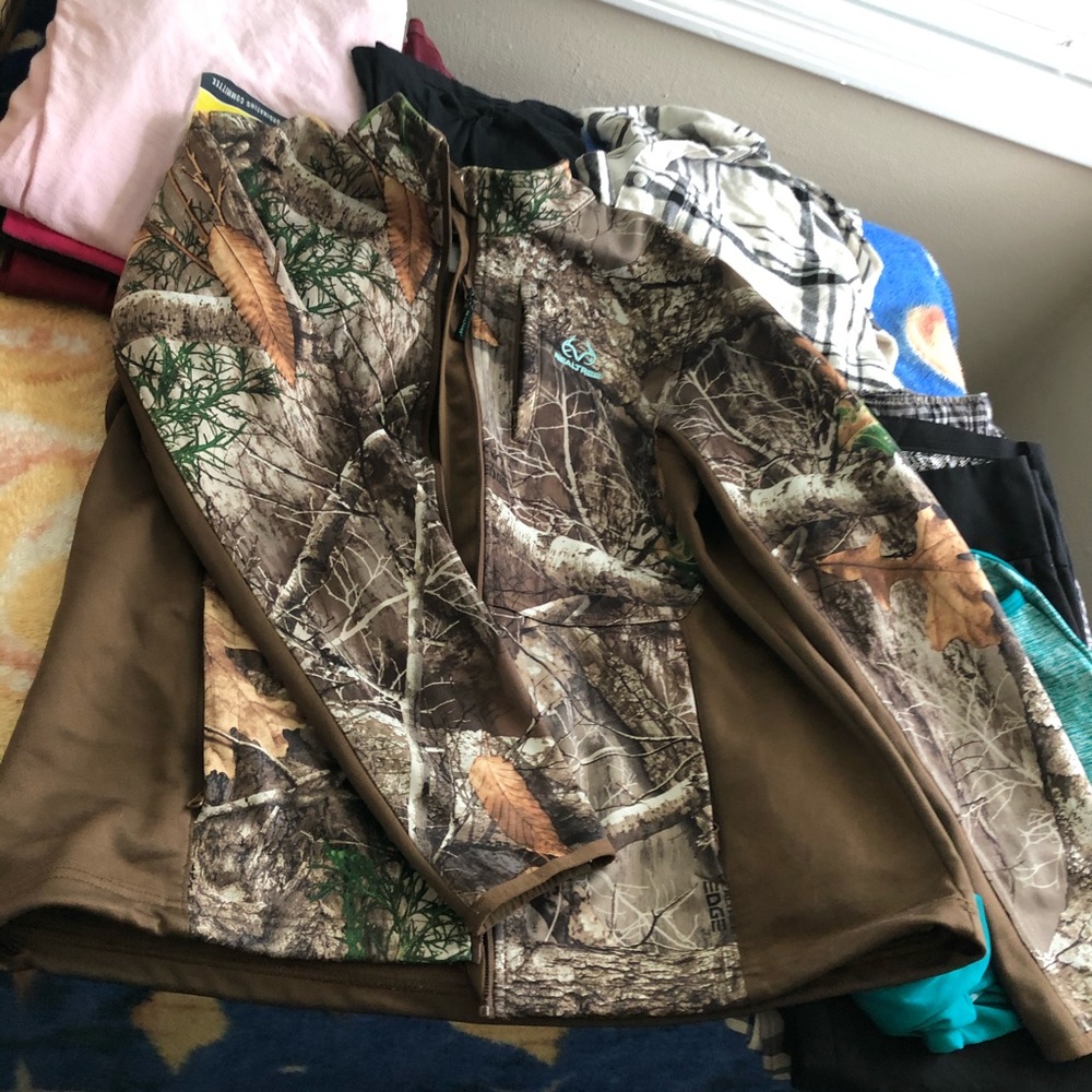 Real tree soft shell jacket
